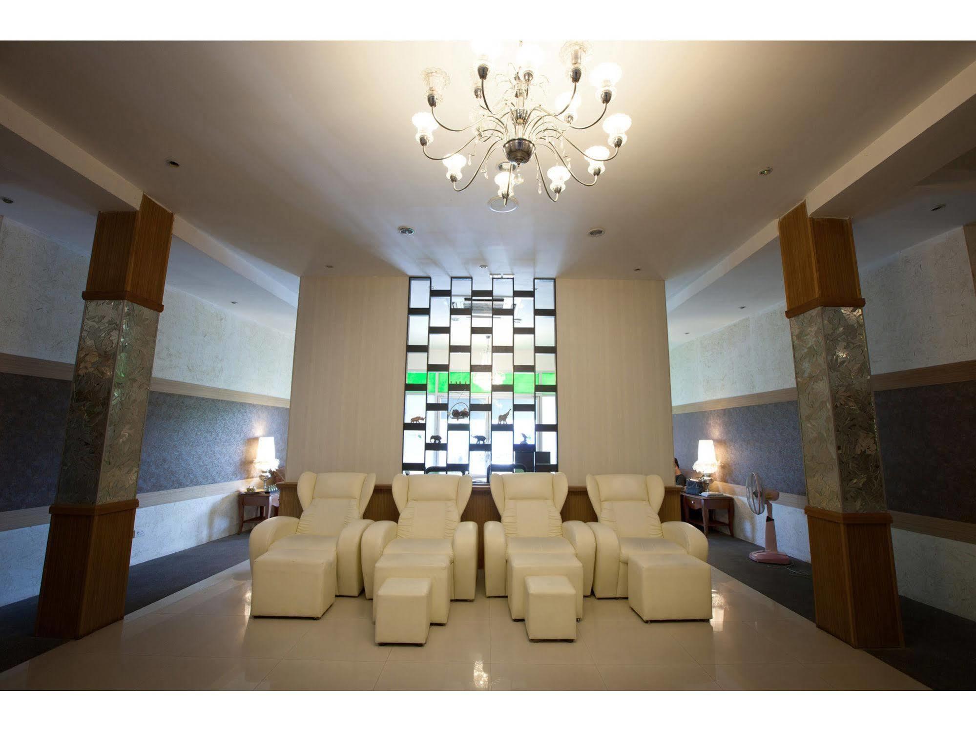 Green Residence Hotel Bang Rak Beach  Exterior foto